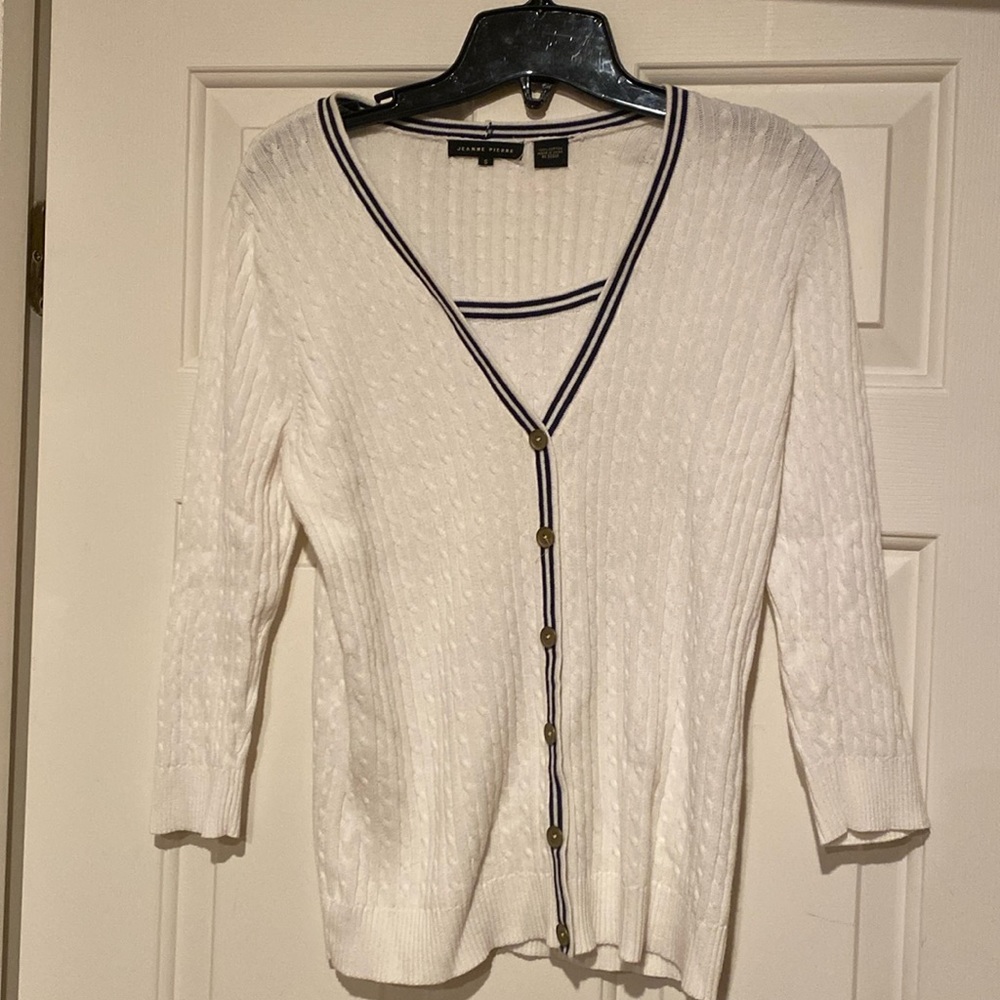 Jeanne Pierre Top